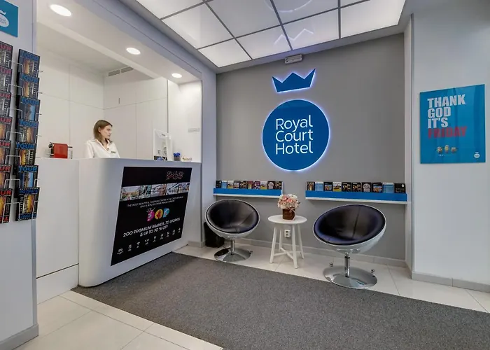 Royal Court 3*