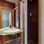 Hotel Royal Court 3*