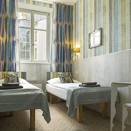 Royal Court 3* Prague