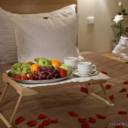 Hotel Royal Court 3*